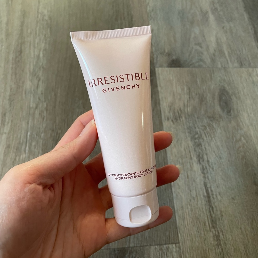 Givenchy Irresistible Hydrating Body Lotion 75ml